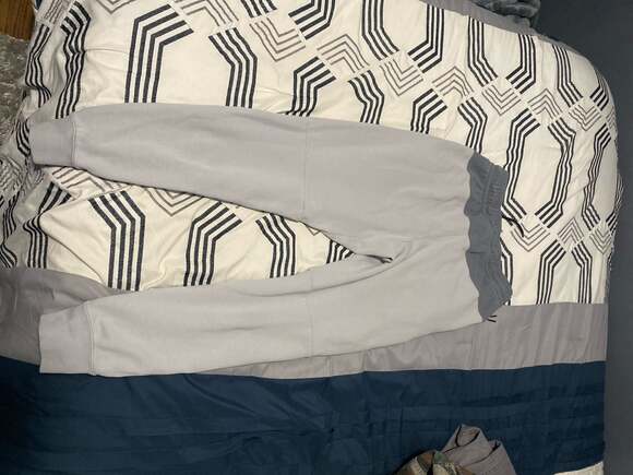 Nike - Picture 3 of 3